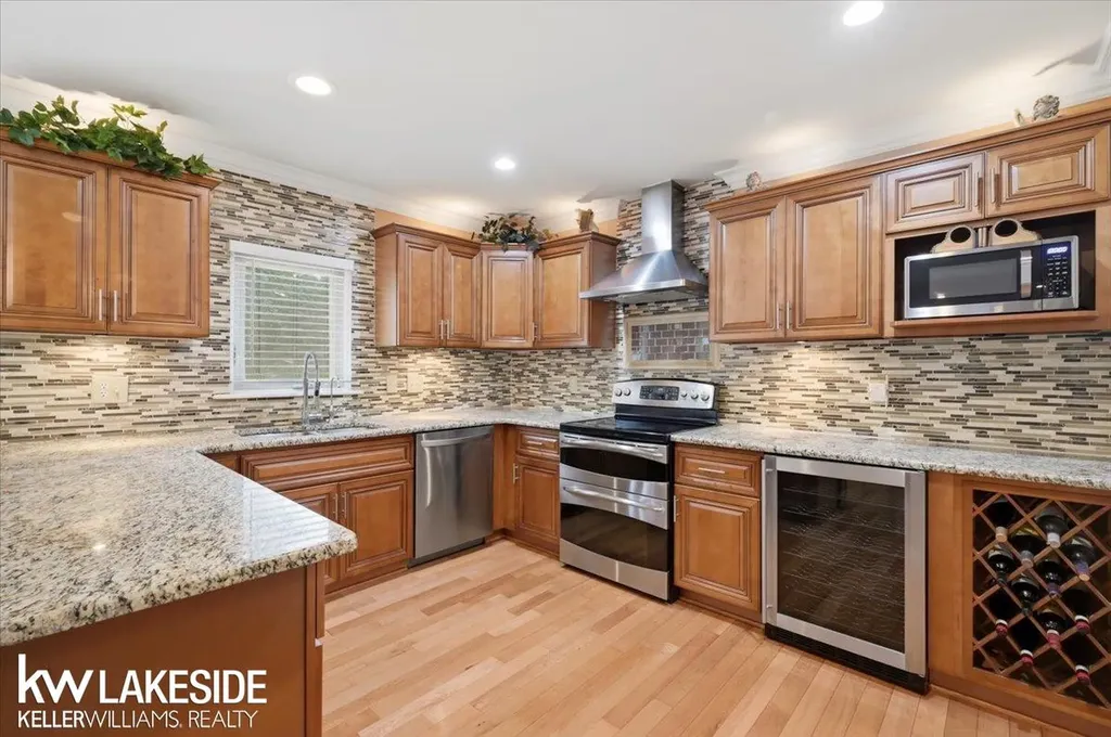 7277 Wellington Place Washington Township MI 48094