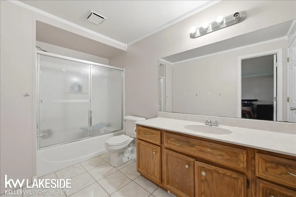 7277 Wellington Place Washington Township MI 48094