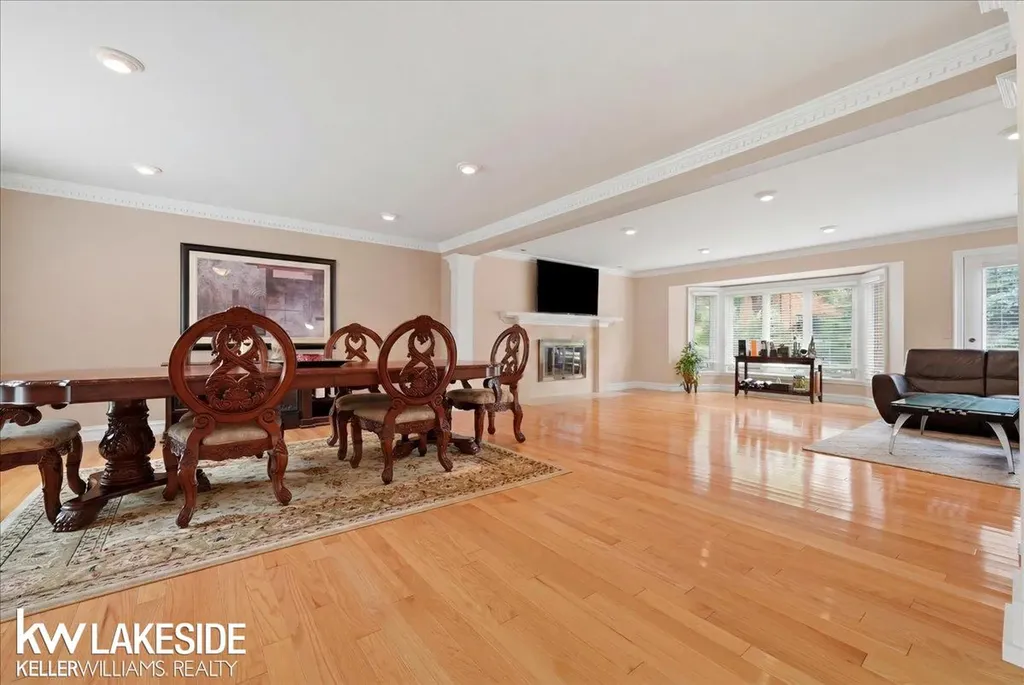 7277 Wellington Place Washington Township MI 48094