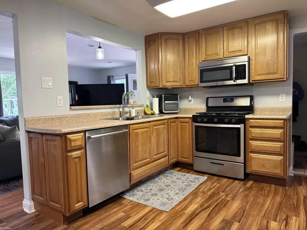 481 Michigan Avenue Marysville City MI 48040