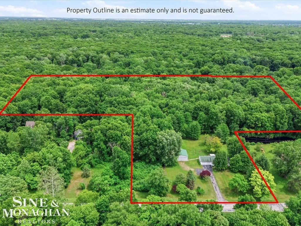 9211 Folkert Road Clay Township MI 48001