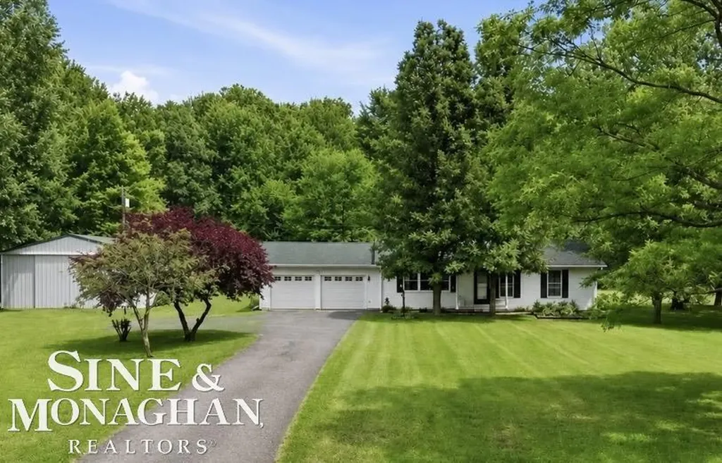 9211 Folkert Road Clay Township MI 48001