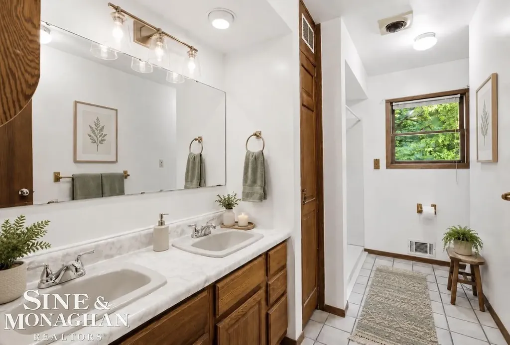 9211 Folkert Road Clay Township MI 48001