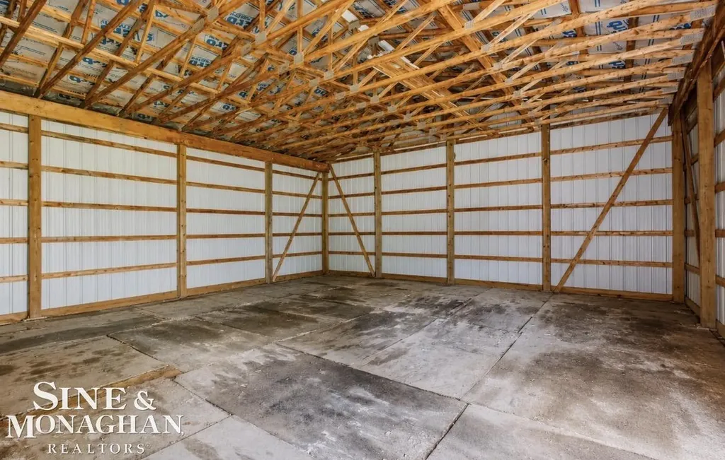 9211 Folkert Road Clay Township MI 48001