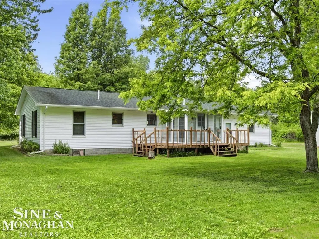 9211 Folkert Road Clay Township MI 48001