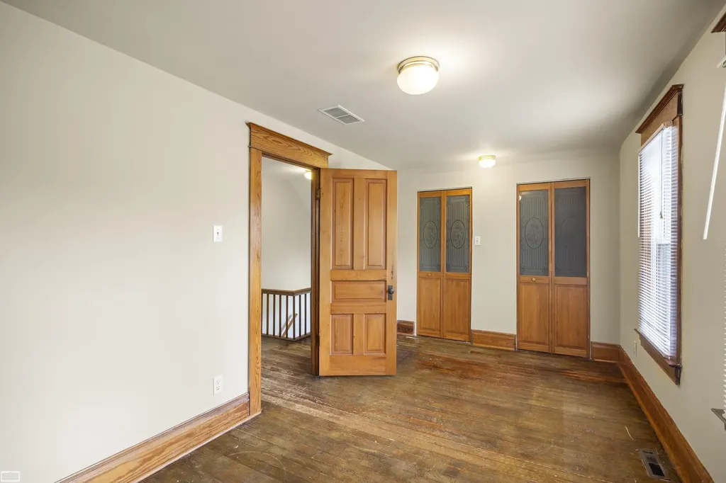 8609 Rattle Run Road Columbus Township MI 48063