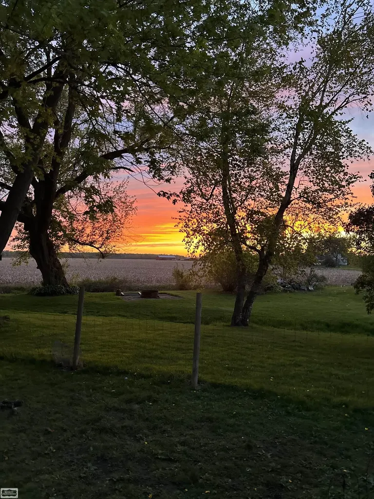 8609 Rattle Run Road Columbus Township MI 48063