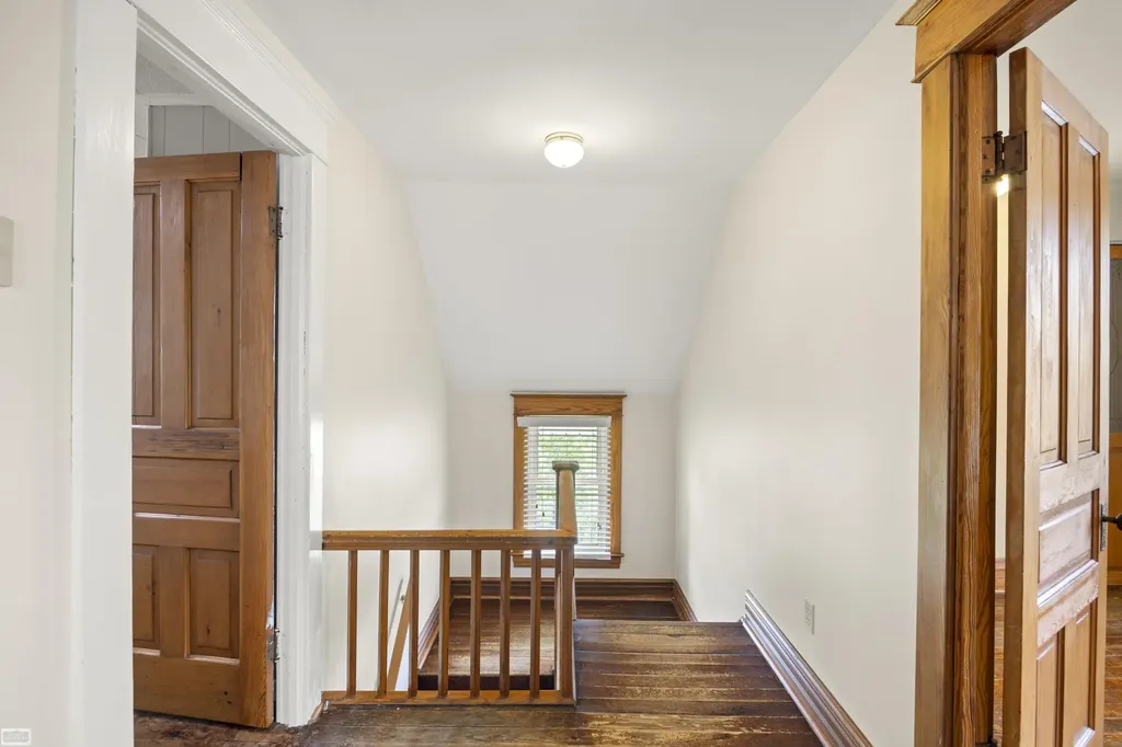 8609 Rattle Run Road Columbus Township MI 48063