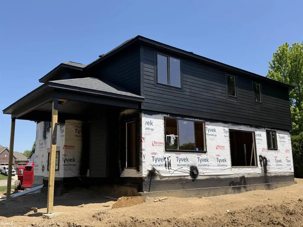1612 Royal Birkdale Drive Oxford Charter Township MI 48371