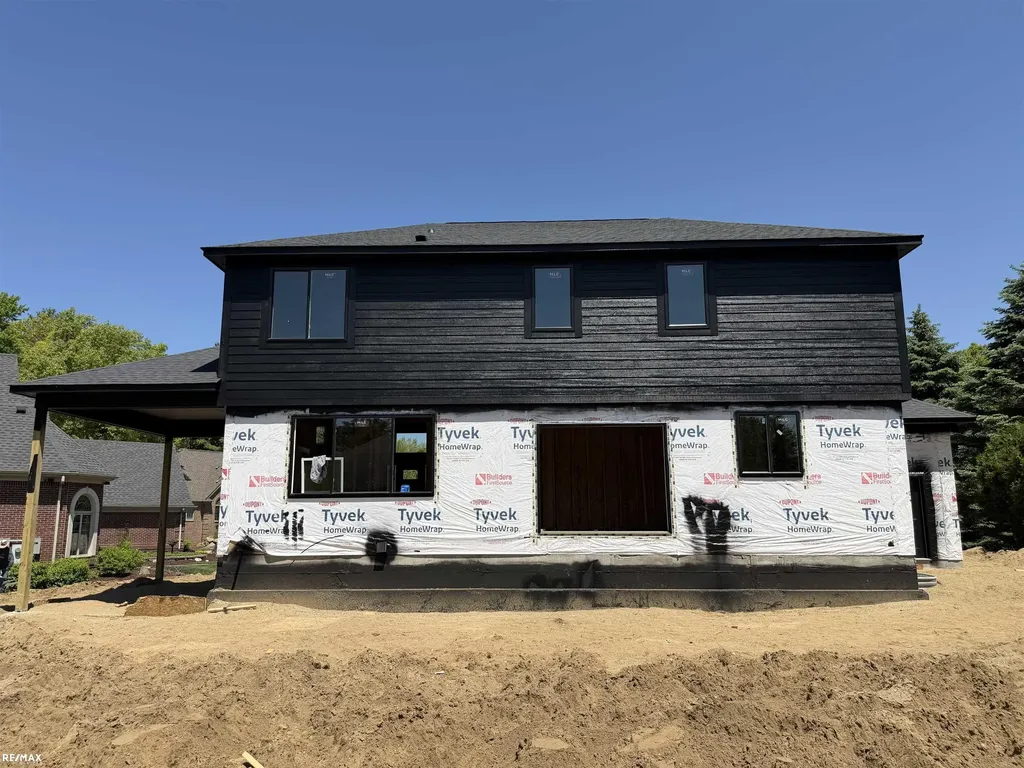 1612 Royal Birkdale Drive Oxford Charter Township MI 48371