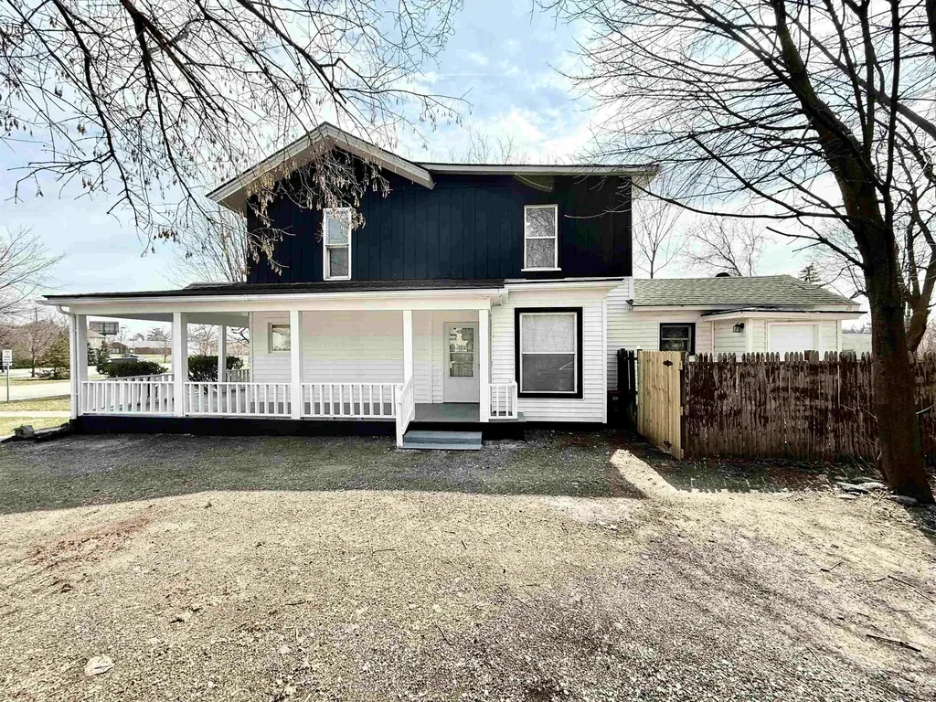 261 N Saginaw Street Pontiac City MI 48342