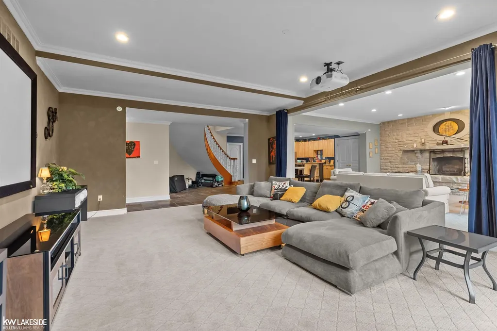 1868 Carsons Cove Commerce Charter Township MI 48390