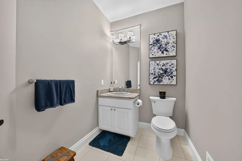 4896 Brookside Lane Washington Township MI 48094