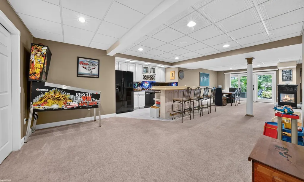 4896 Brookside Lane Washington Township MI 48094