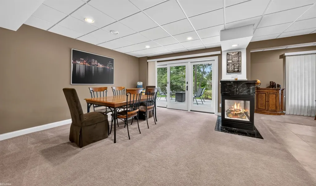 4896 Brookside Lane Washington Township MI 48094