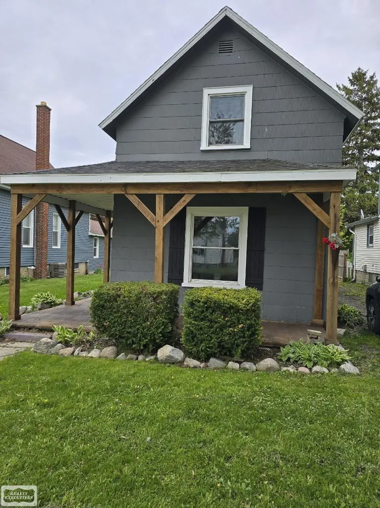 159 S Main Street Pigeon Village MI 48755