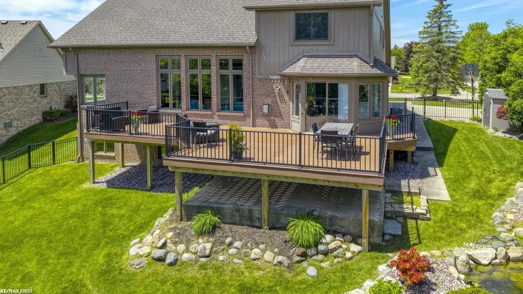 57898 Abraham Drive Washington Township MI 48094