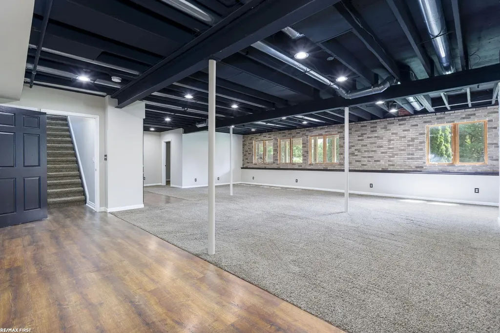 57898 Abraham Drive Washington Township MI 48094
