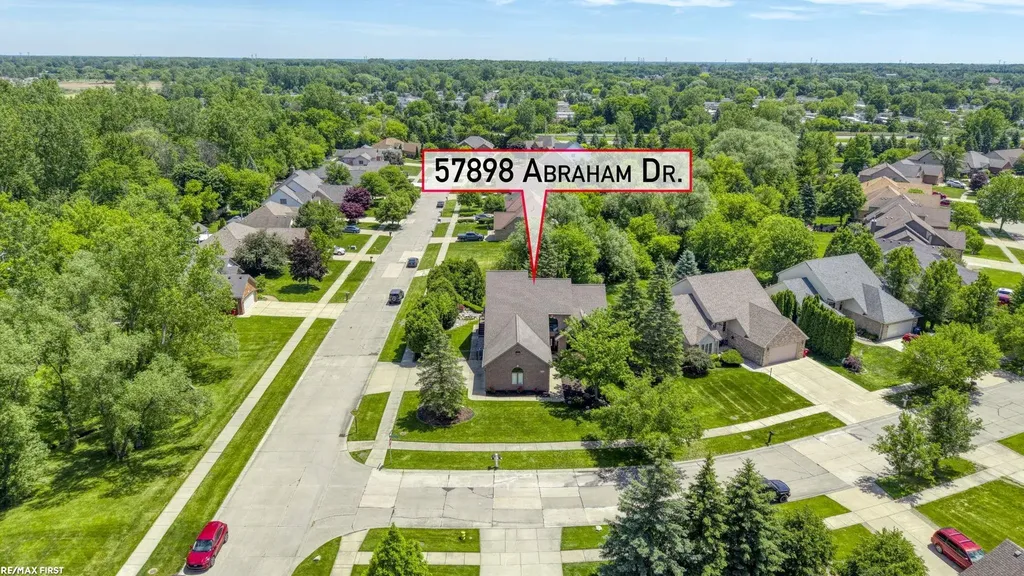 57898 Abraham Drive Washington Township MI 48094