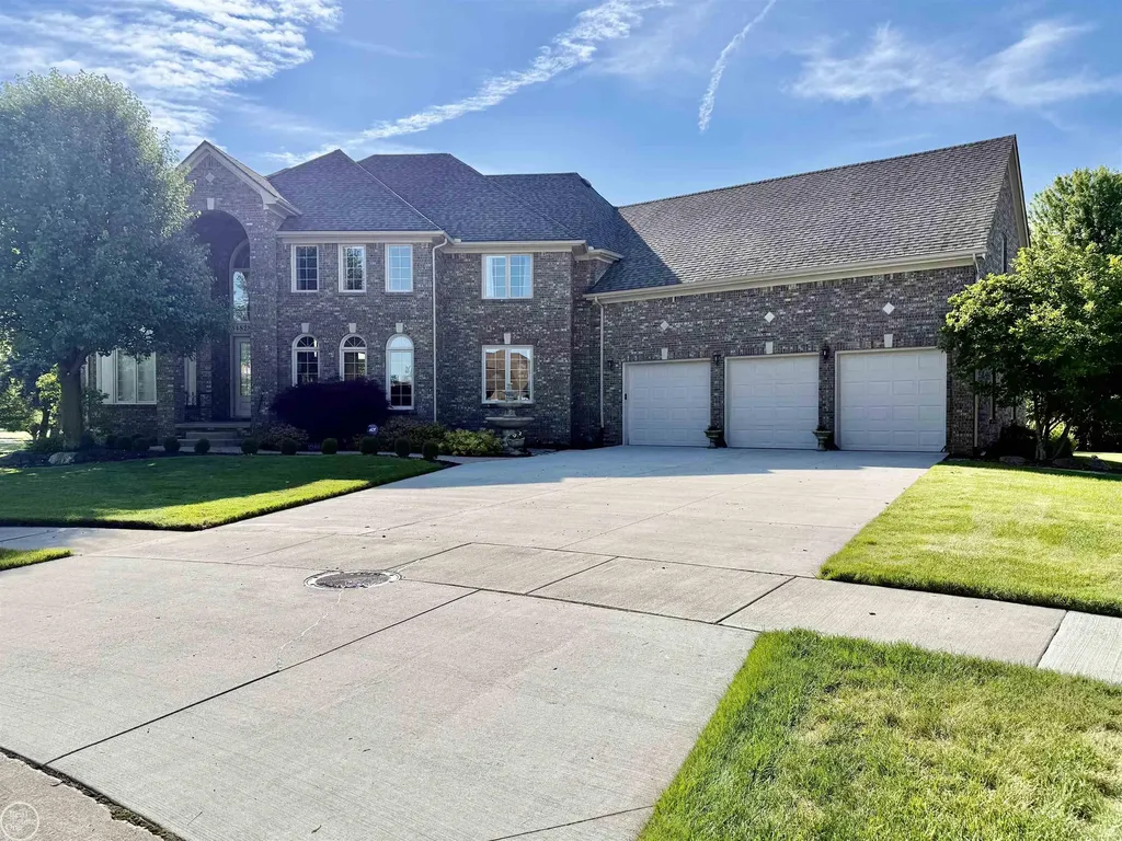 54828 Danielle Street New Baltimore City MI 48047