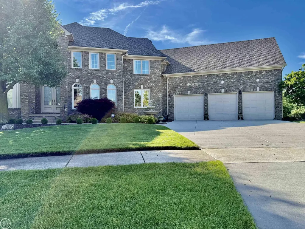 54828 Danielle Street New Baltimore City MI 48047