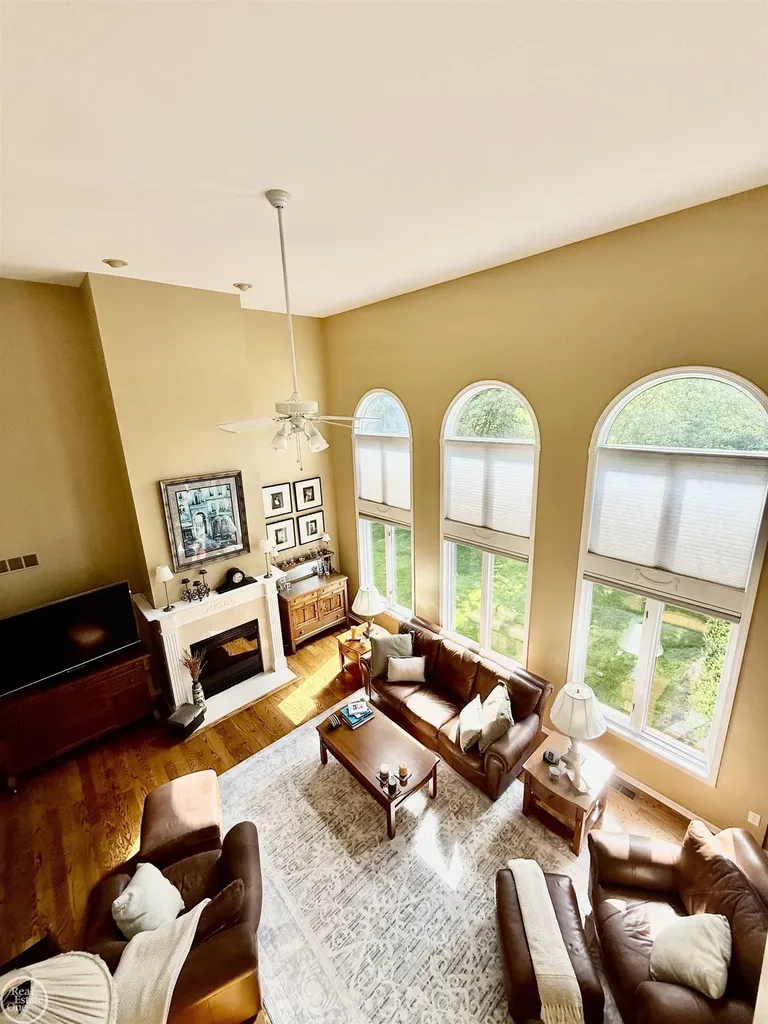 54828 Danielle Street New Baltimore City MI 48047