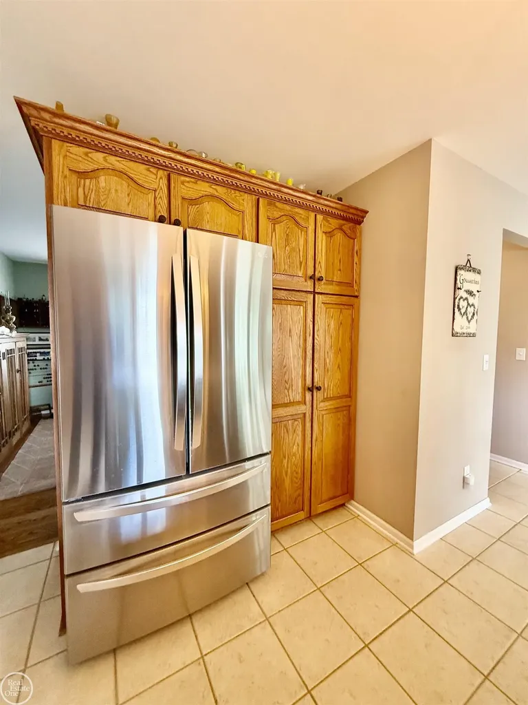 54828 Danielle Street New Baltimore City MI 48047