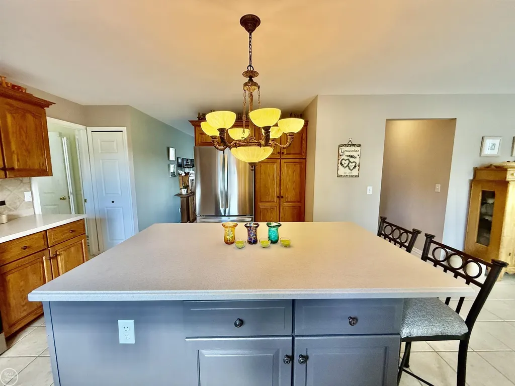 54828 Danielle Street New Baltimore City MI 48047