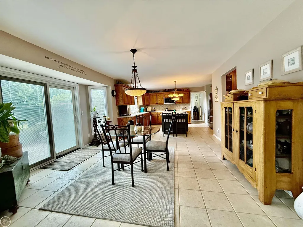 54828 Danielle Street New Baltimore City MI 48047