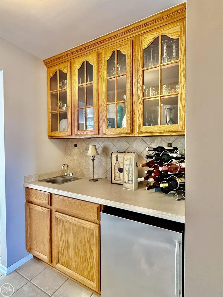 54828 Danielle Street New Baltimore City MI 48047