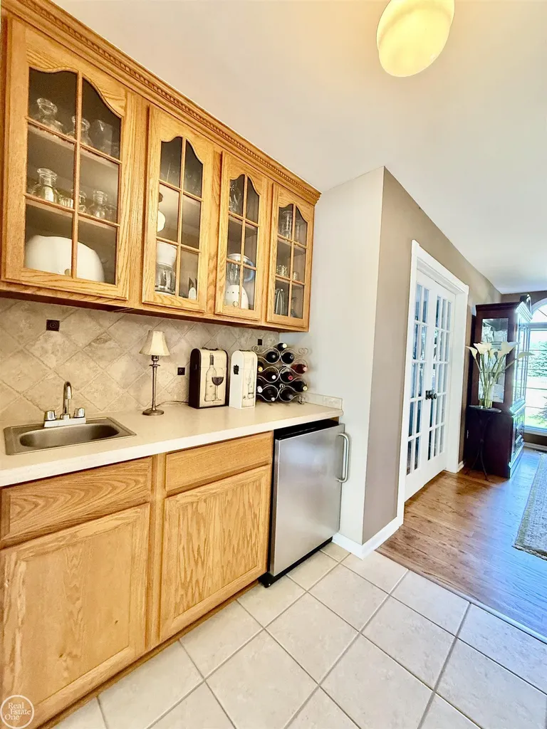54828 Danielle Street New Baltimore City MI 48047