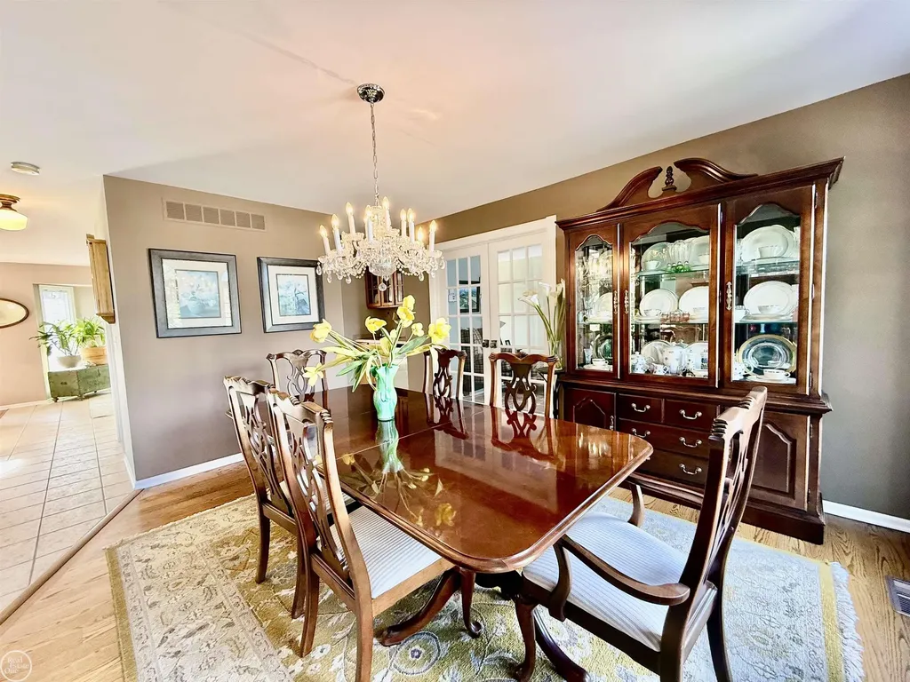 54828 Danielle Street New Baltimore City MI 48047
