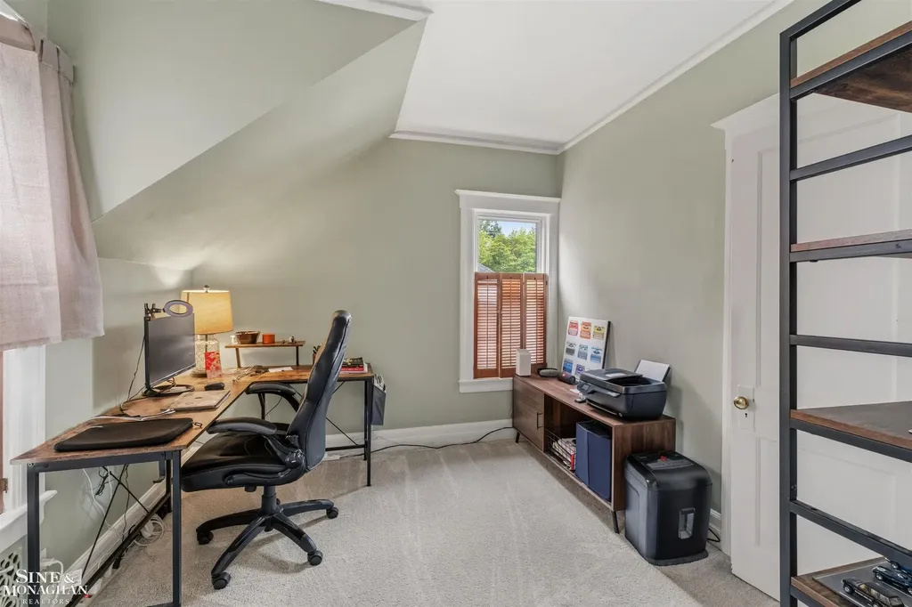 357 Roosevelt Pl. Place Grosse Pointe City MI 48236