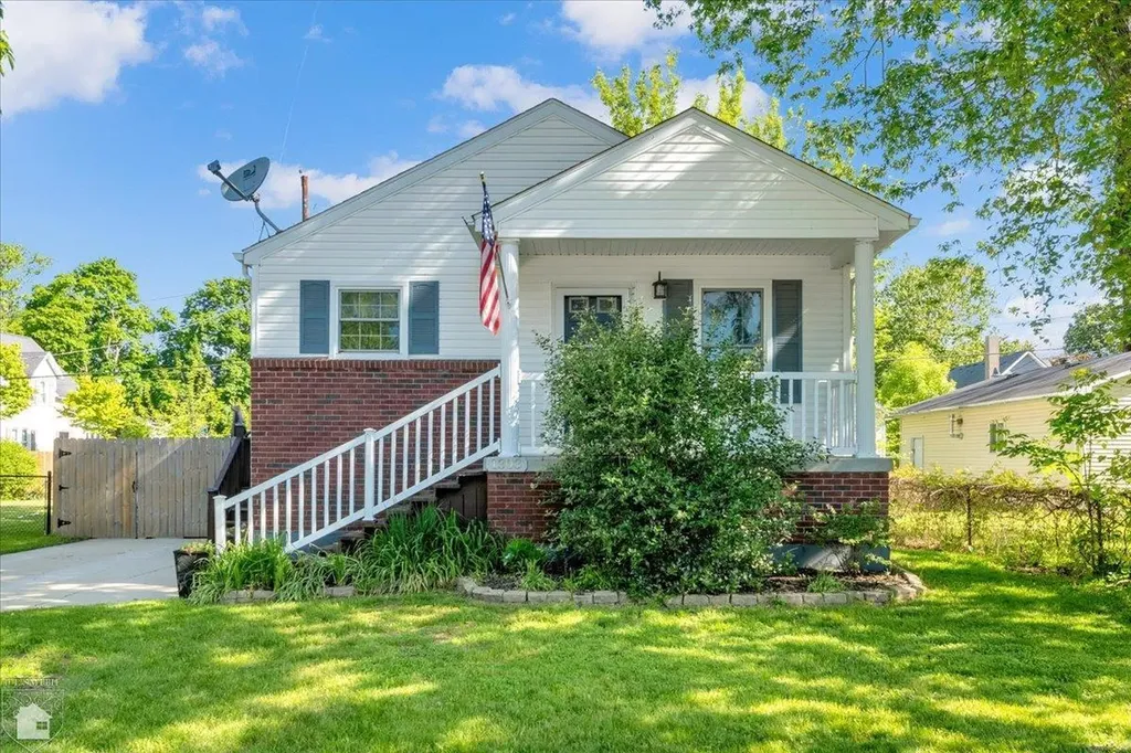 1303 Russel Court Port Huron City MI 48060