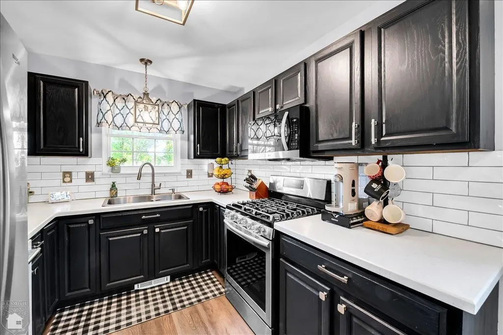 1303 Russel Court Port Huron City MI 48060