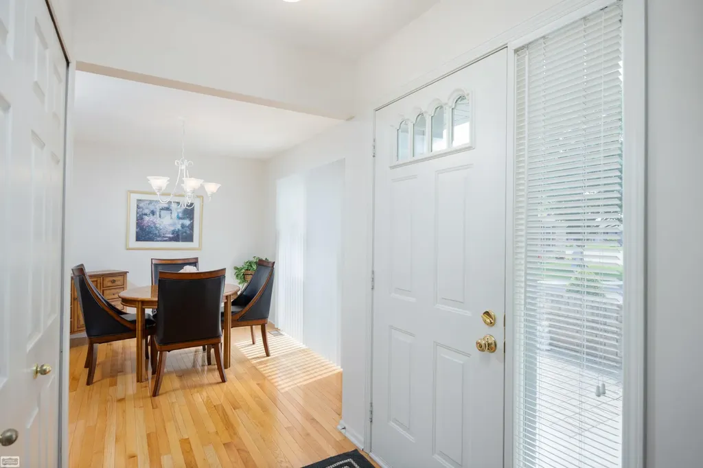 48743 Keystone Court Shelby Charter Township MI 48315
