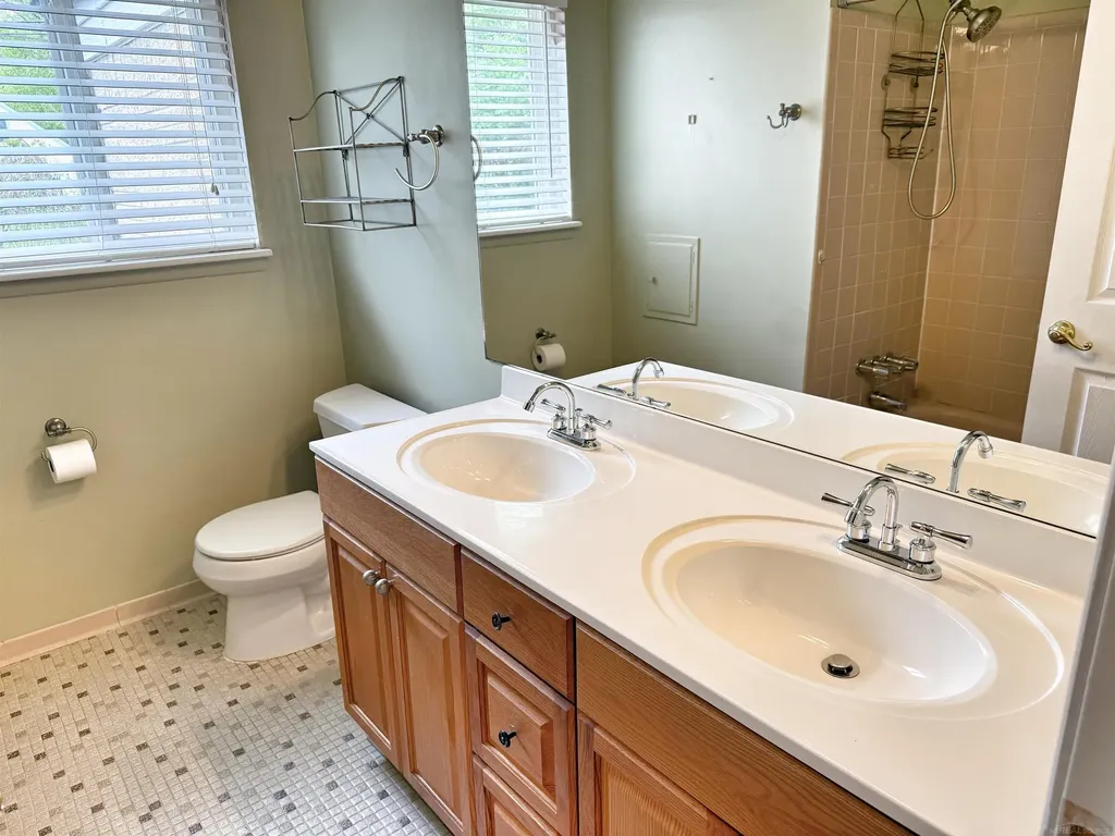 20525 Shores Street St. Clair Shores City MI 48080