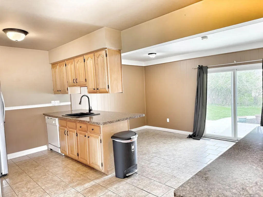 20525 Shores Street St. Clair Shores City MI 48080