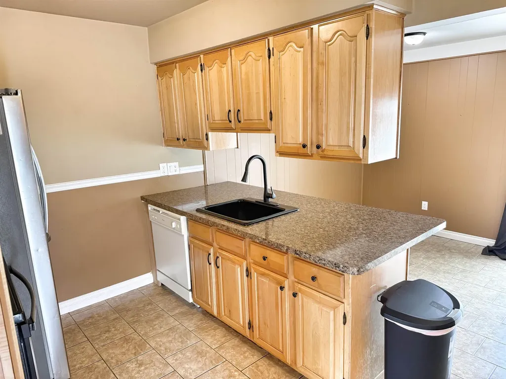 20525 Shores Street St. Clair Shores City MI 48080