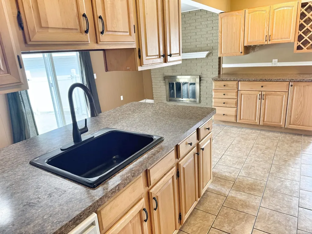 20525 Shores Street St. Clair Shores City MI 48080