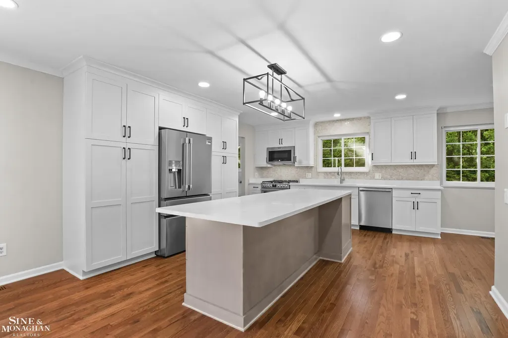 1200 Audubon Road Grosse Pointe Park City MI 48230