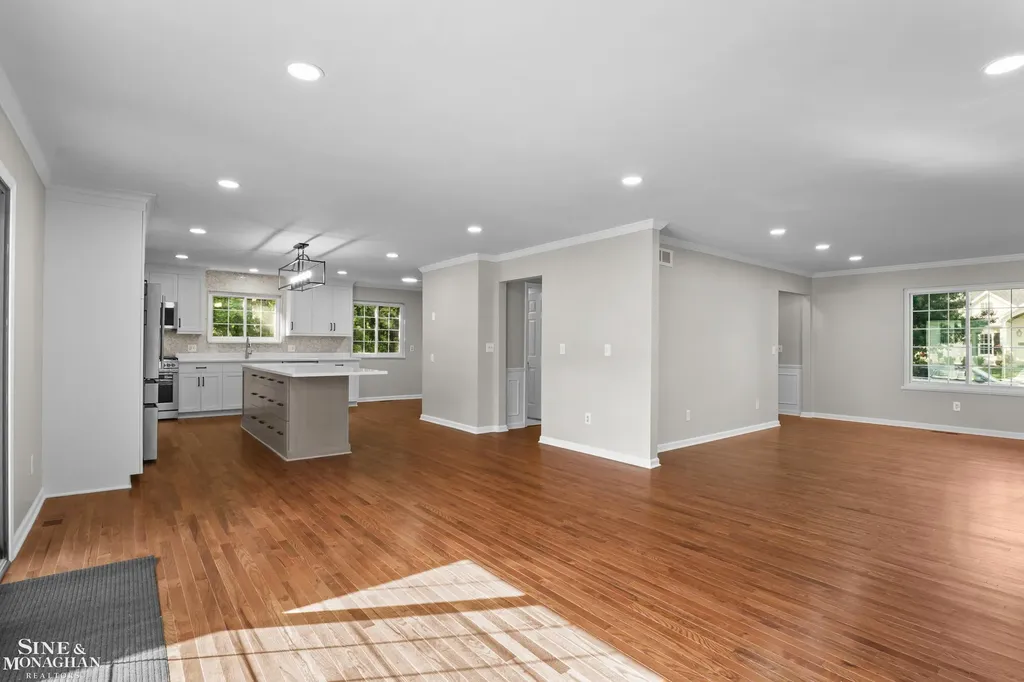 1200 Audubon Road Grosse Pointe Park City MI 48230