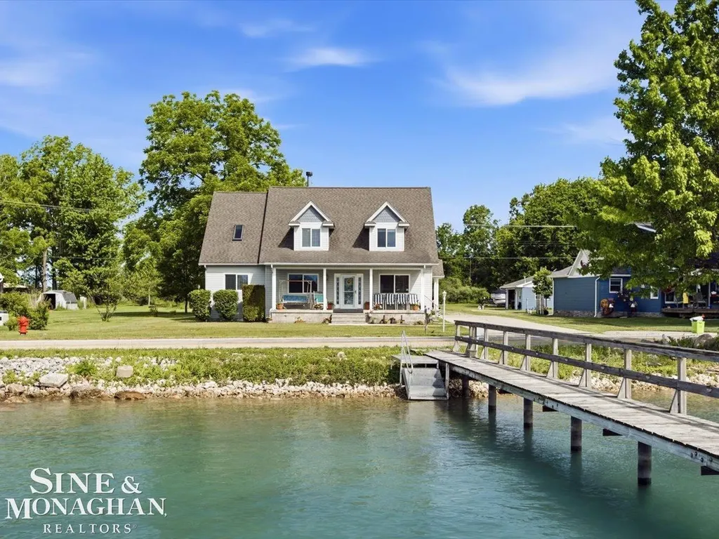 2300 S Channel Drive Clay Township MI 48028