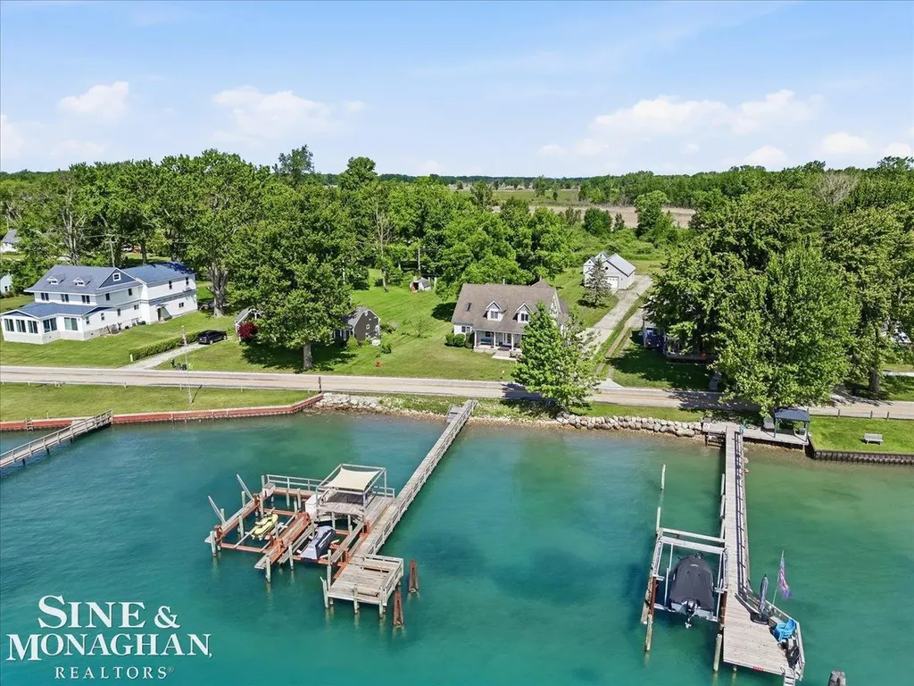 2300 S Channel Drive Clay Township MI 48028