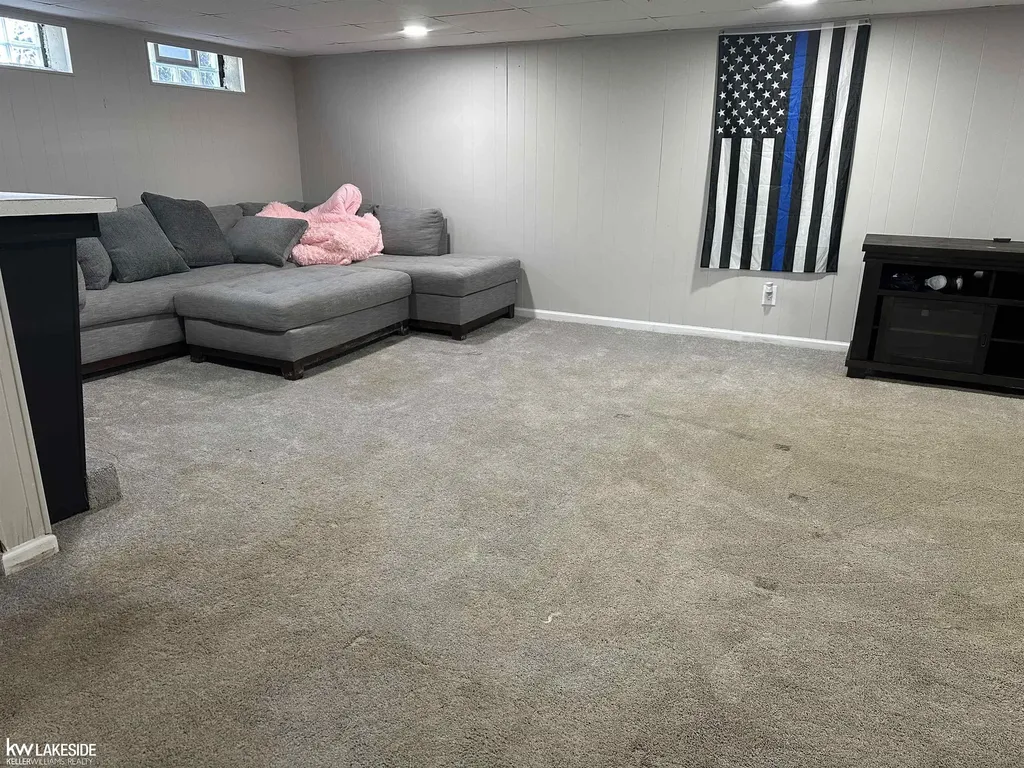 21443 Arrowhead Street St. Clair Shores City MI 48082