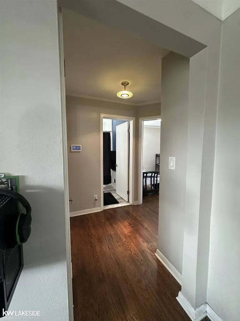 21443 Arrowhead Street St. Clair Shores City MI 48082