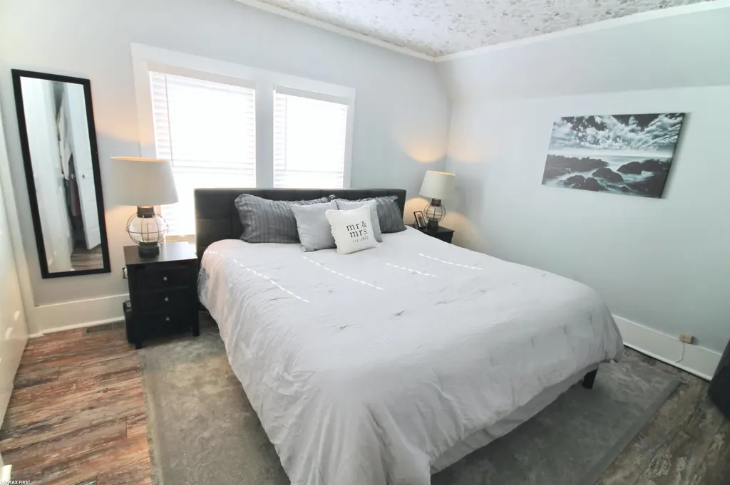 346 N Anderson Street Lake Orion Village MI 48362