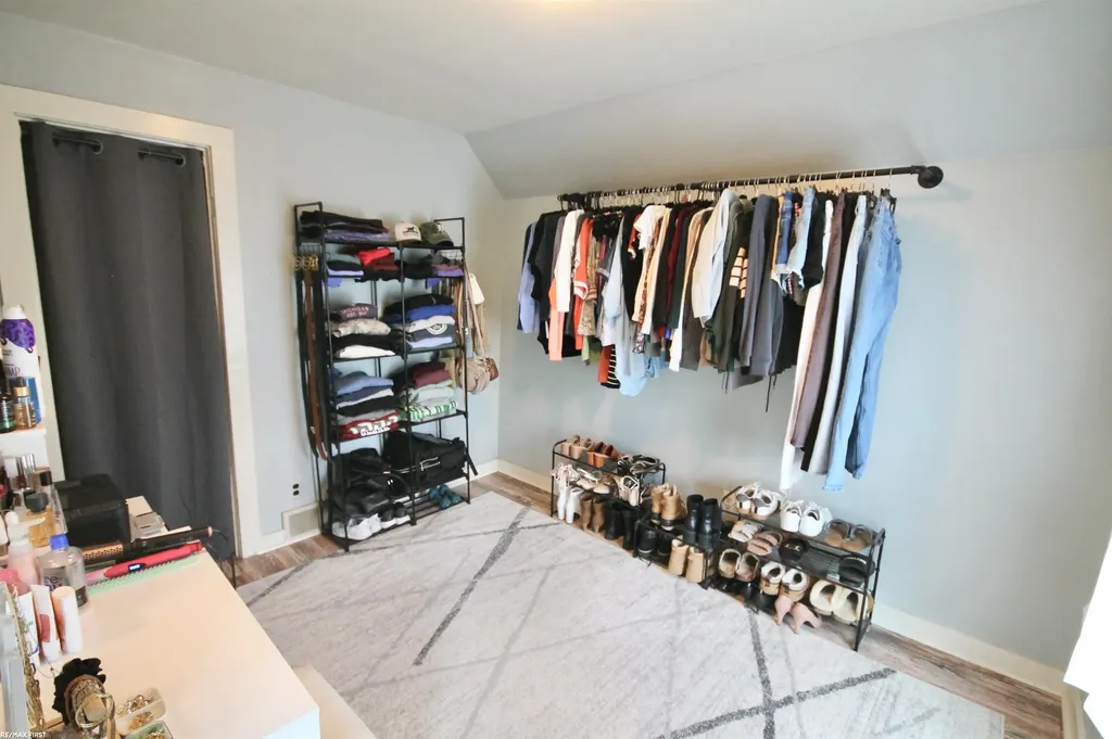 346 N Anderson Street Lake Orion Village MI 48362