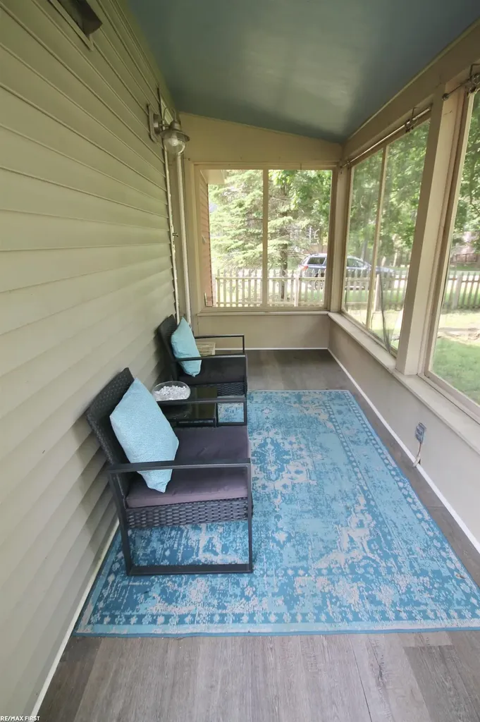346 N Anderson Street Lake Orion Village MI 48362