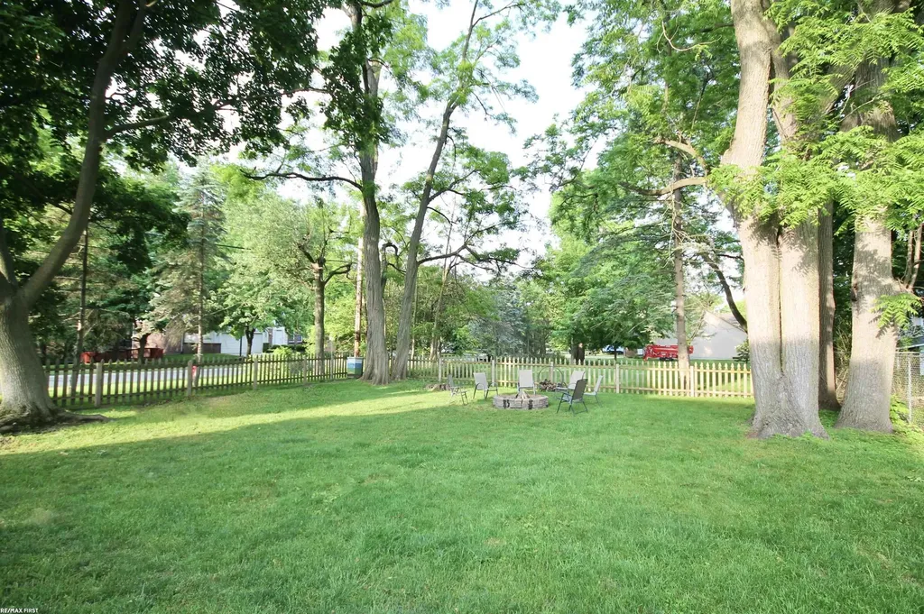 346 N Anderson Street Lake Orion Village MI 48362